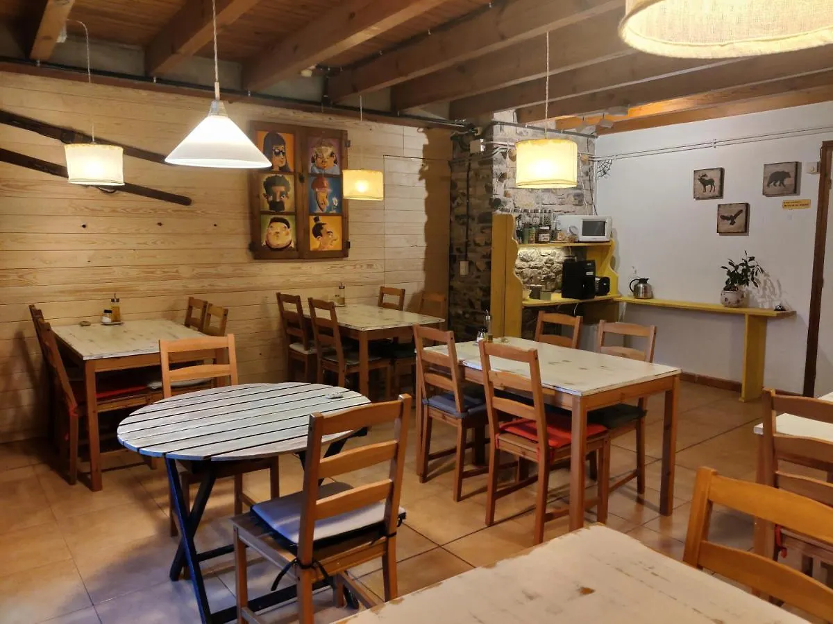 Hostal Alberg Rural La Rectoria de Pedra Bellver de Cerdanya España